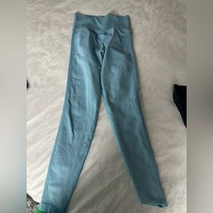 Butt enhancing leggings